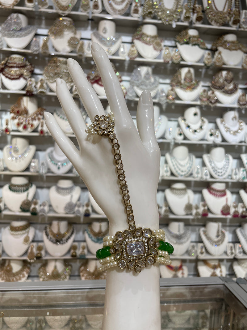 AN09 Green colour polki hand piece