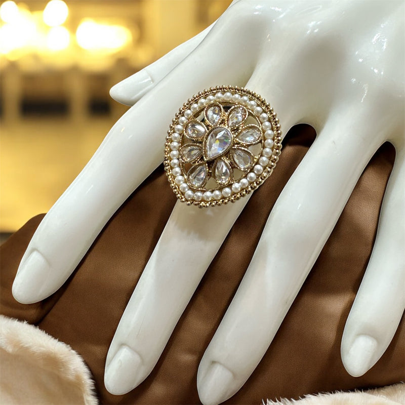 PA713 Gold with White Polki Stones Ring