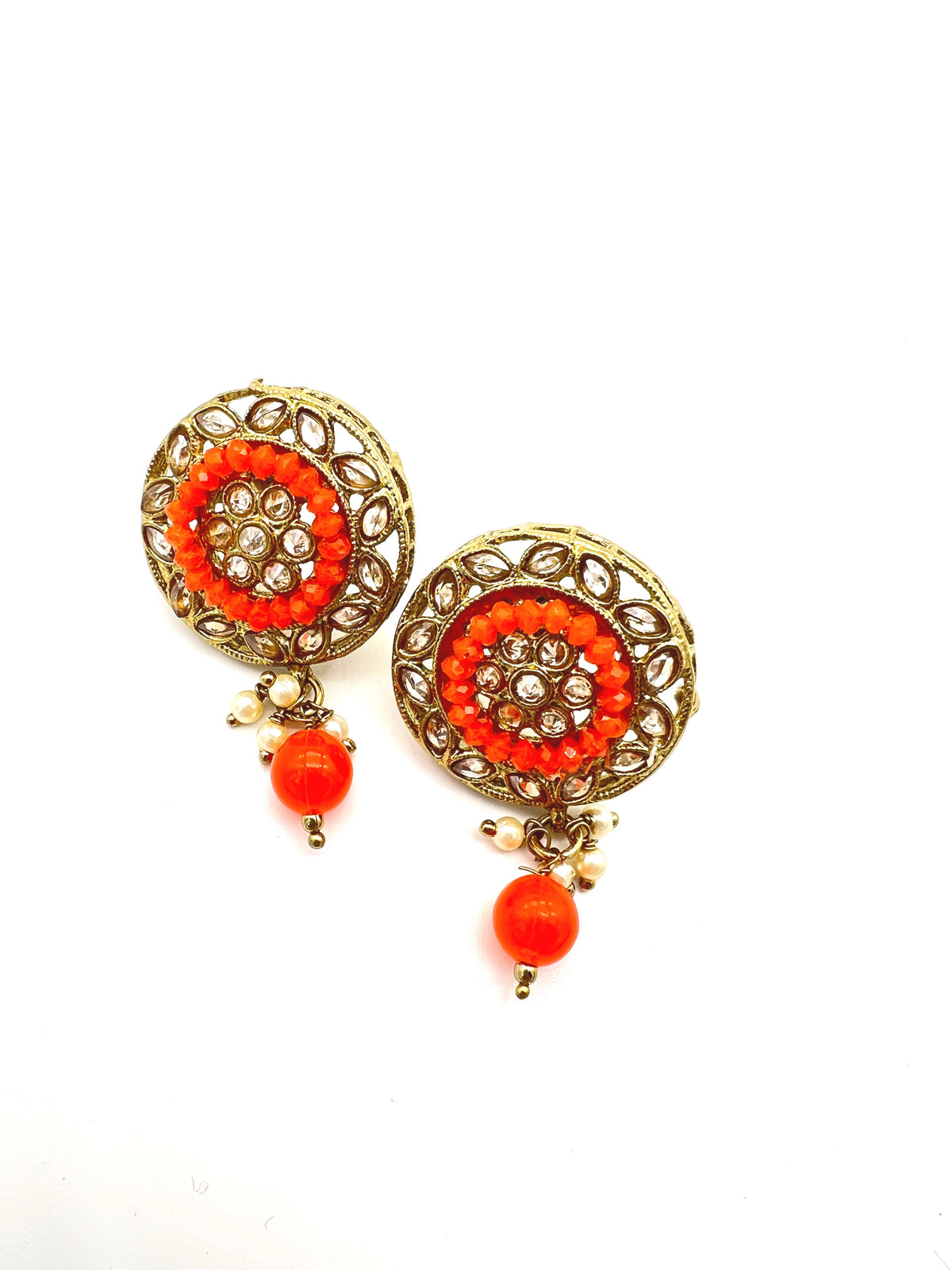 Round kundan studs image 3
