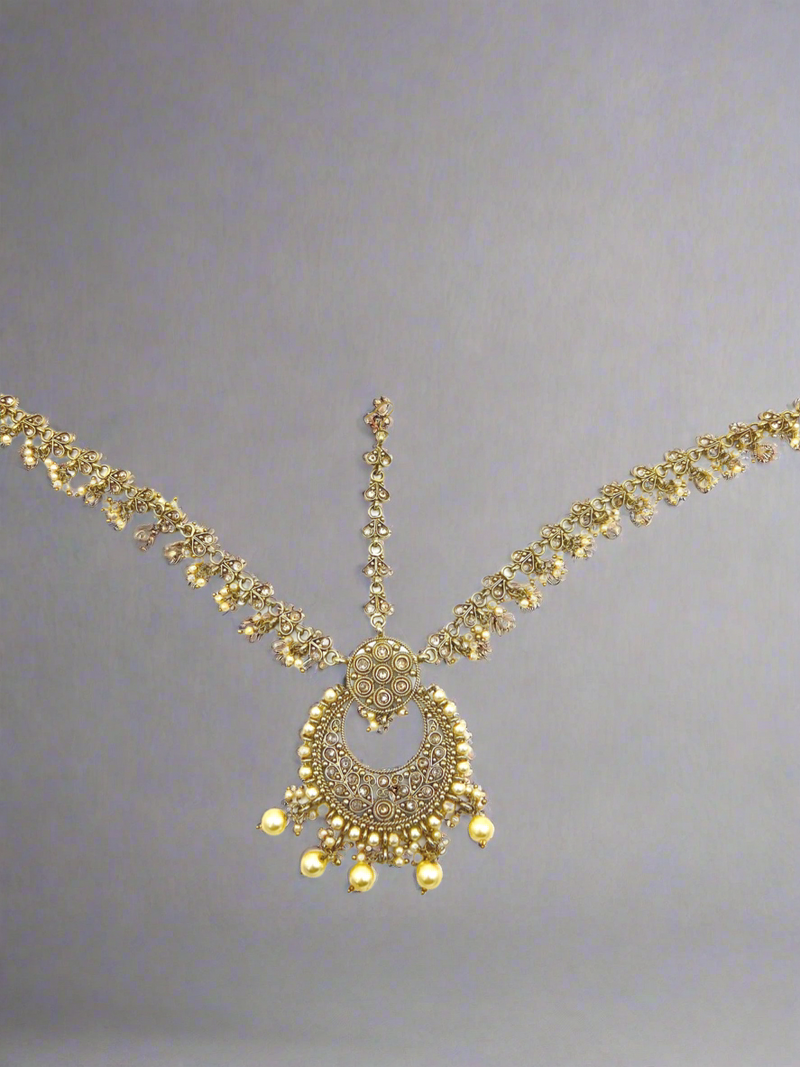 Kundan mathapatti- gold