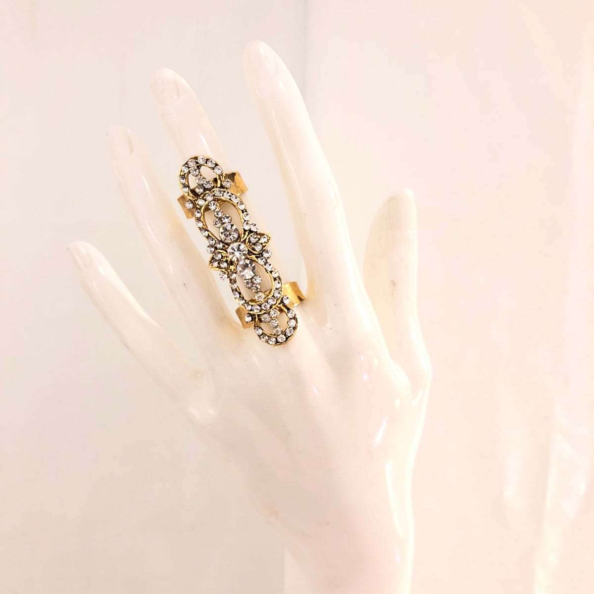LF3 Ring gold and white image 0