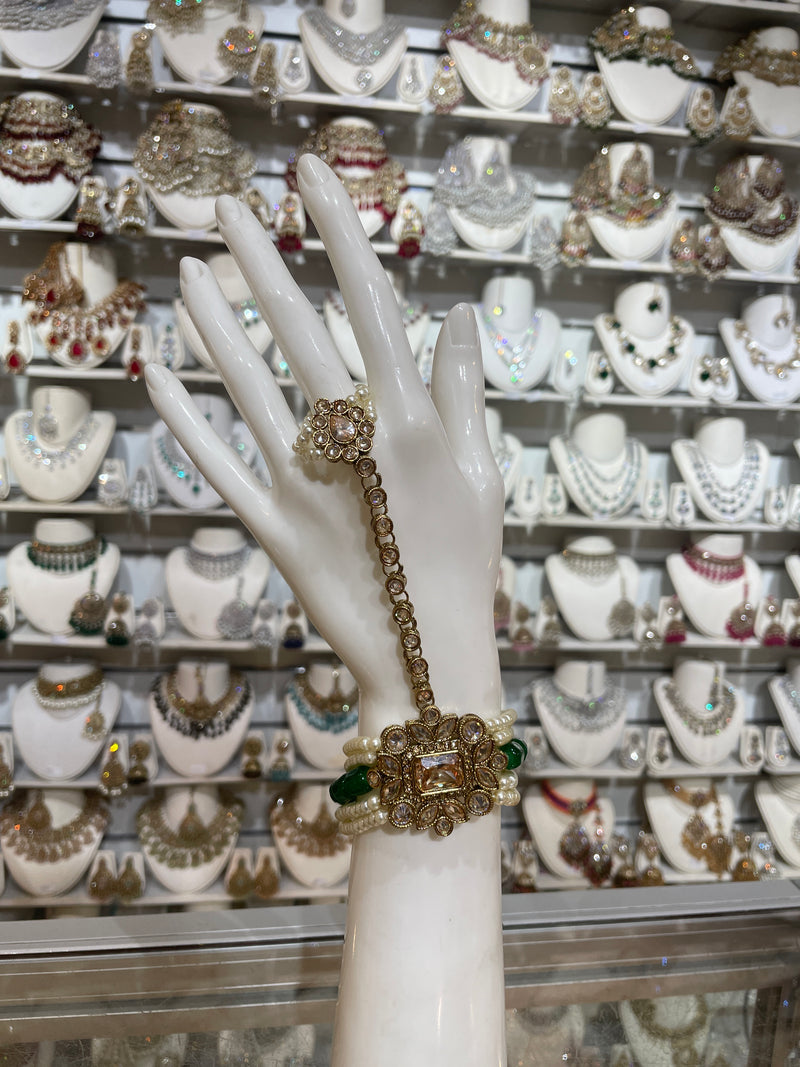 AN06 Green colour polki hand piece