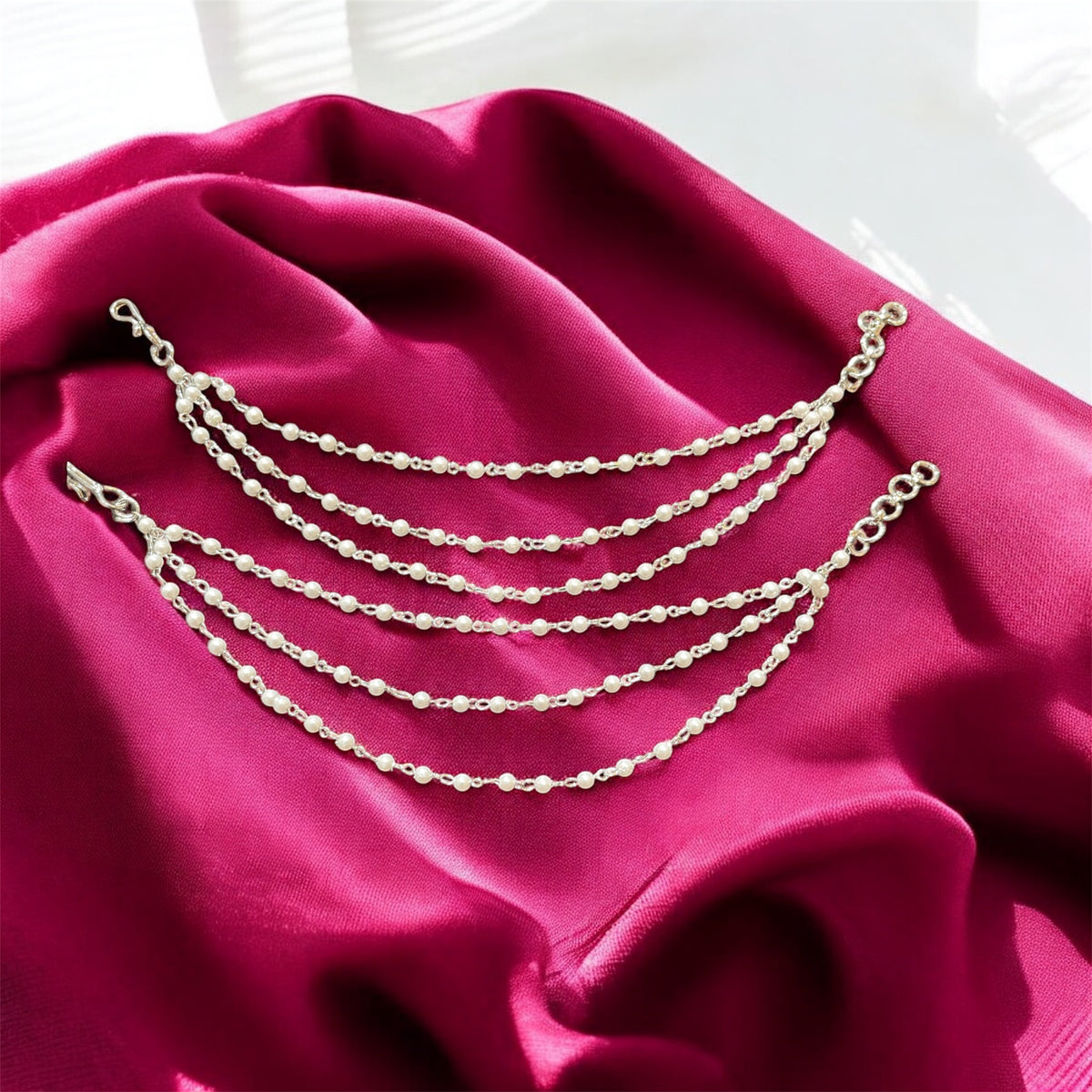 PA054 Silver Three Line  Pearls Sahara