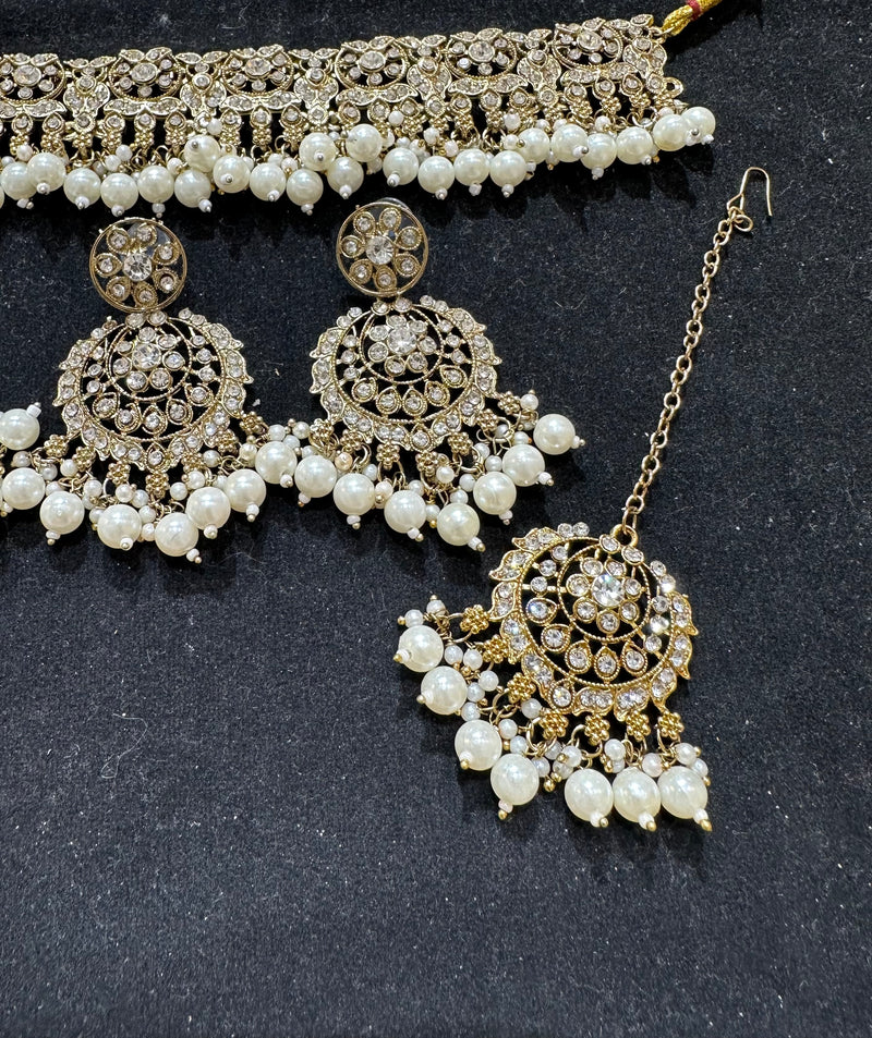 PA7802 Gold with white stones choker set comes with earrings tikka and jhumar
