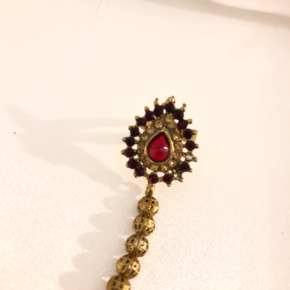 B09 Maroon hand piece image 2