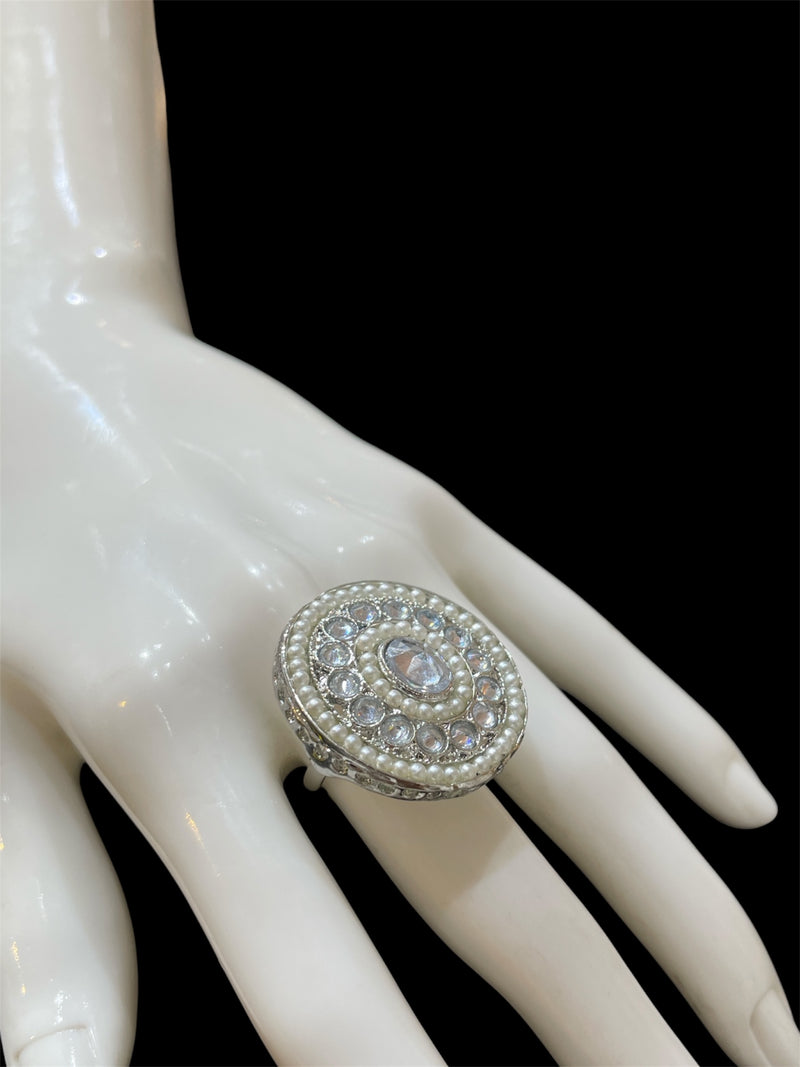 PA716 Silver Ring With Polki Stones