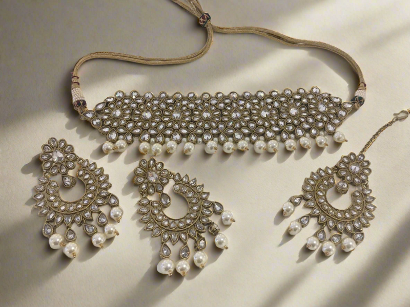 P10 Gold and white polki choker set