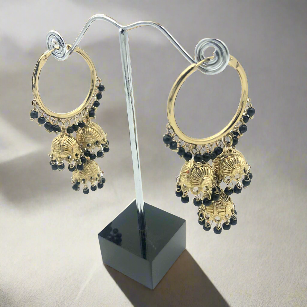 J3 Black hoop jumka