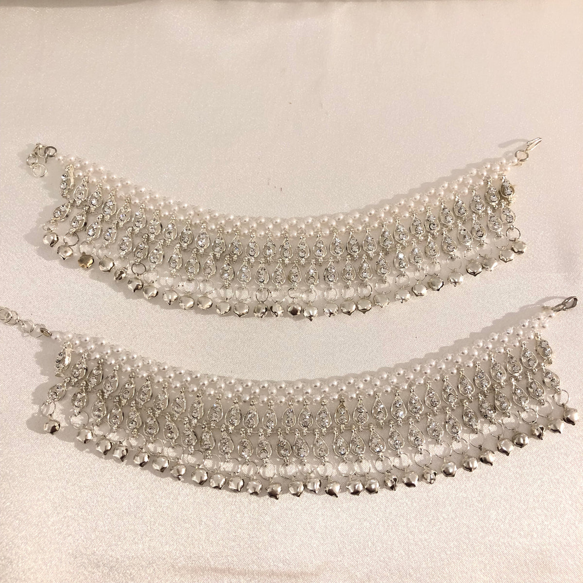 AB12 silver thick bell anklets image 0