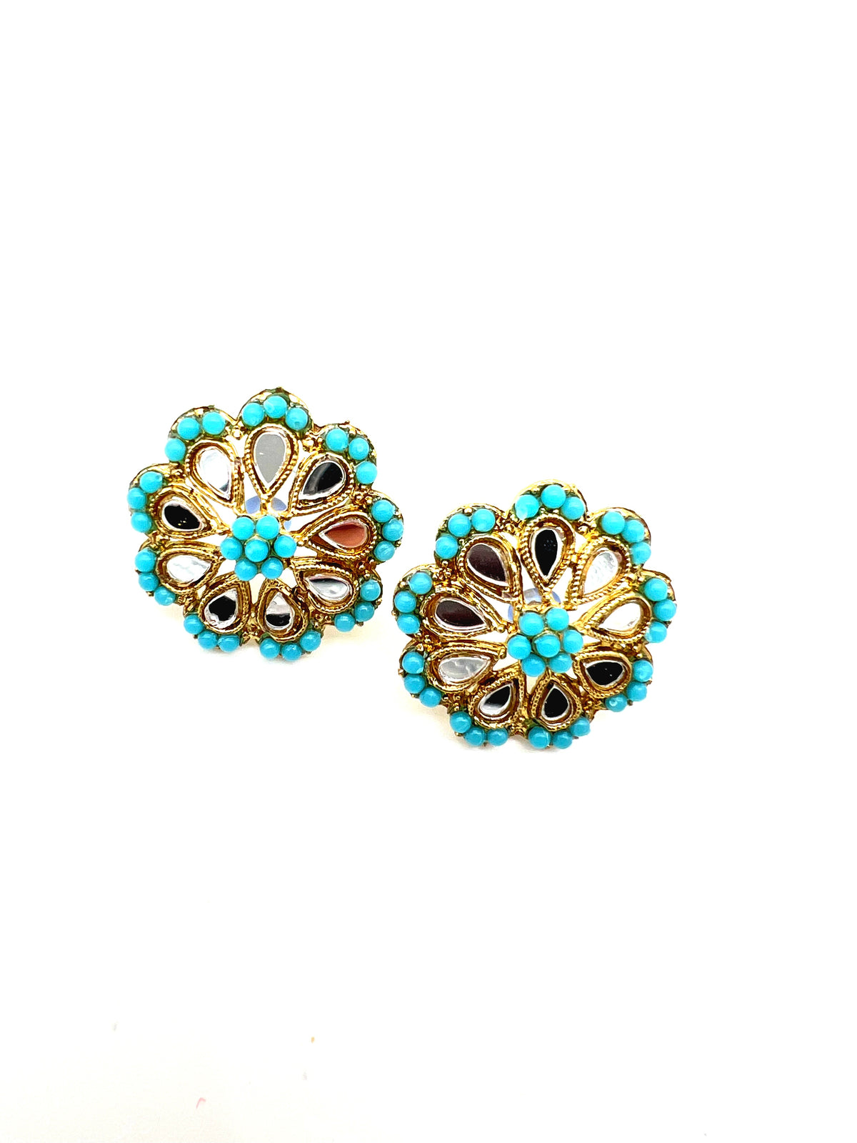 Floral mirror studs  image 0