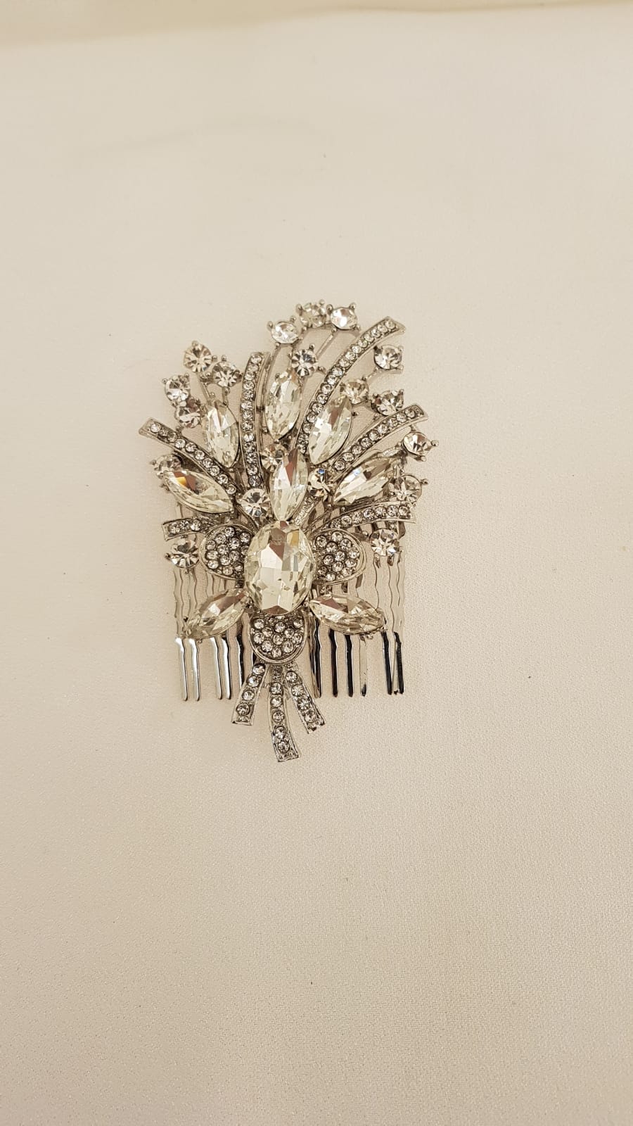 27 hair comb image 0
