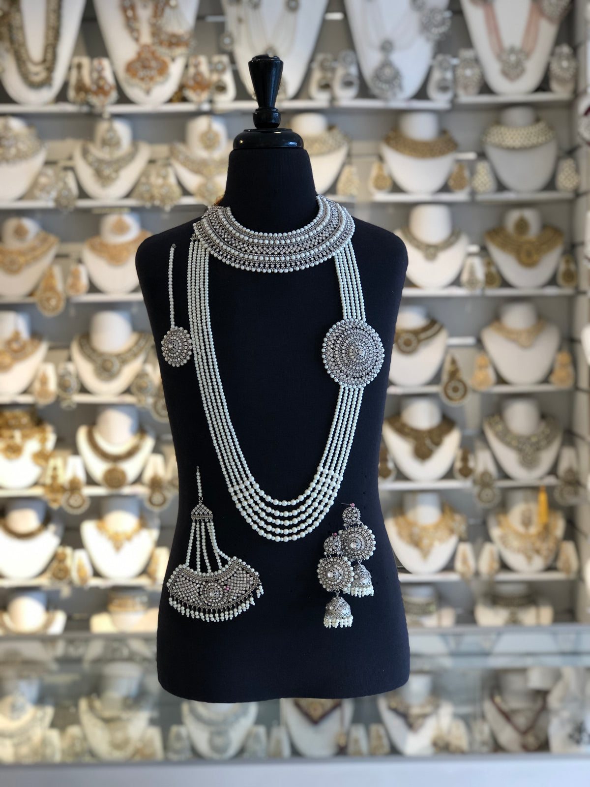 M1 Bridal sets image 6