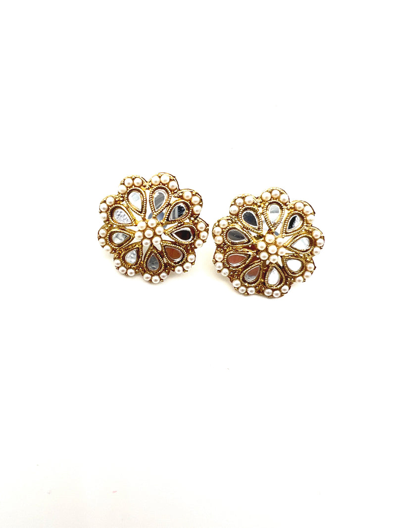 Floral mirror studs  image 5
