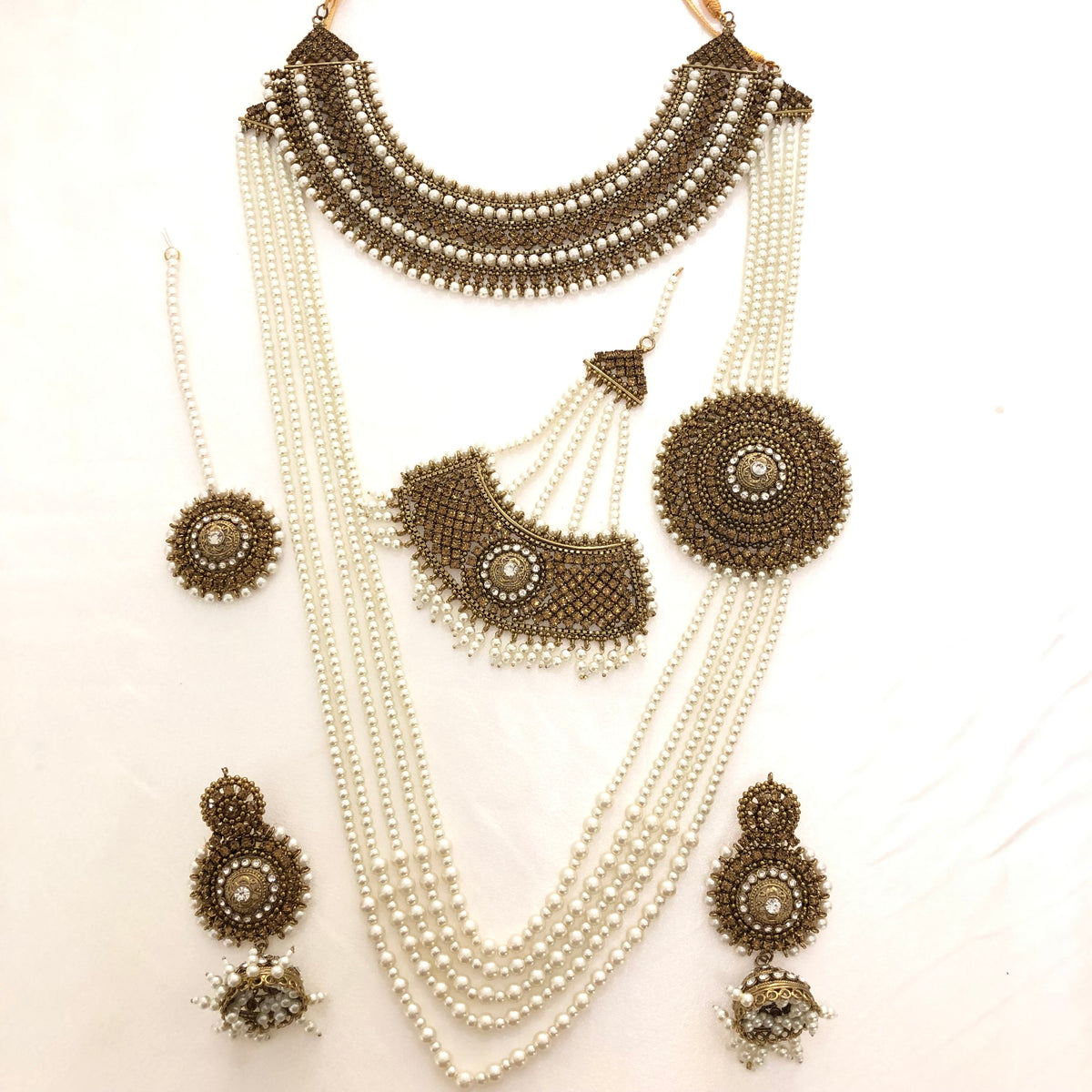 M1 Bridal sets image 1