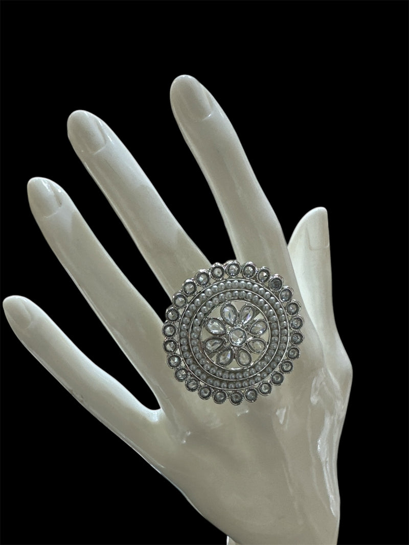 PA712 Silver Ring With Polki stones