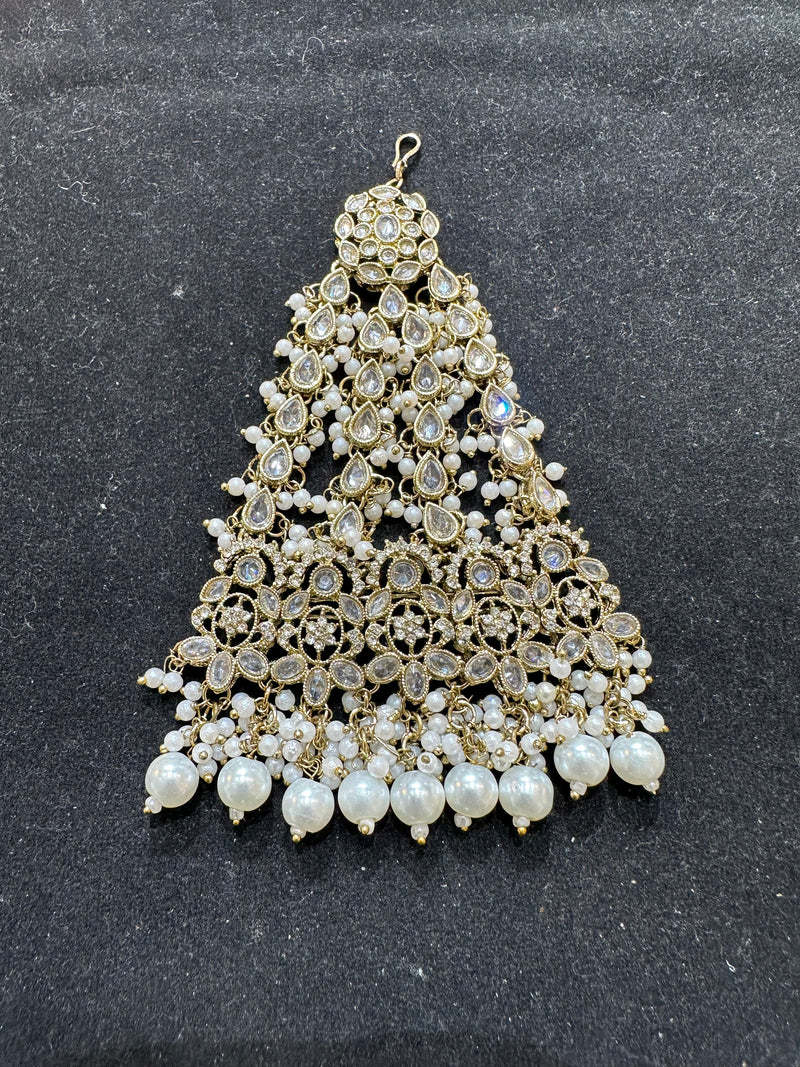 PA42 Gold with white jhumar comes with pearls