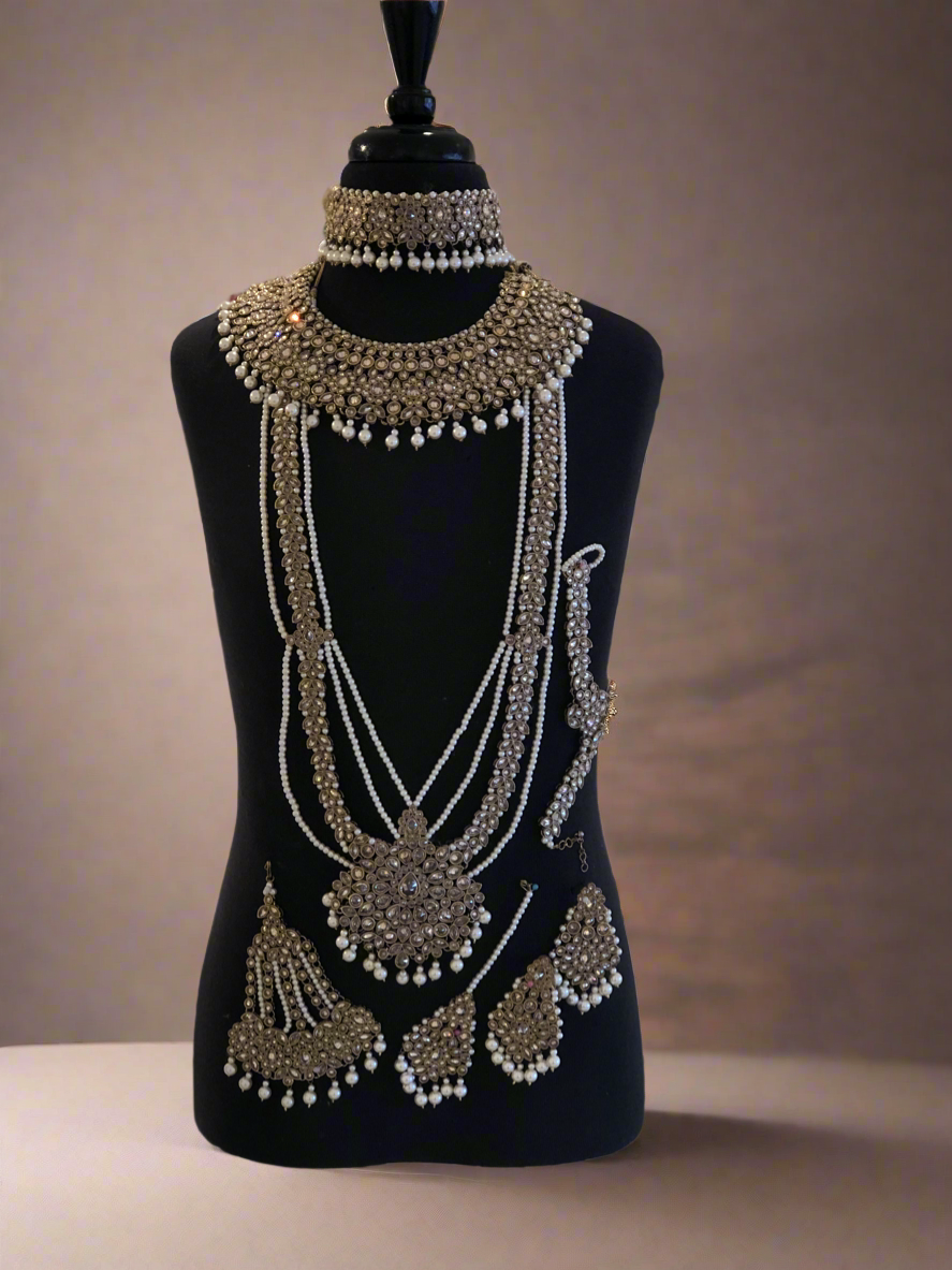 673 Gold Polki Bridal