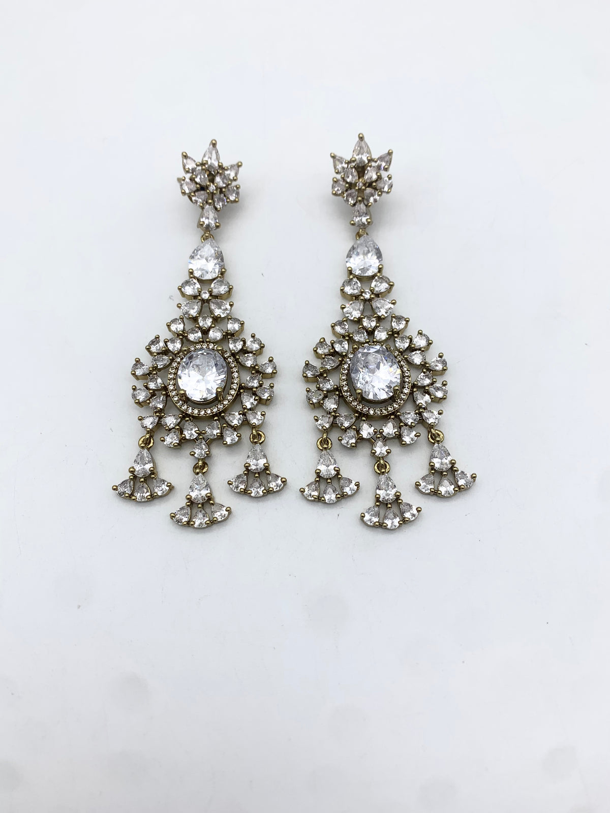 AM300 Gold and White necklace set American diamond