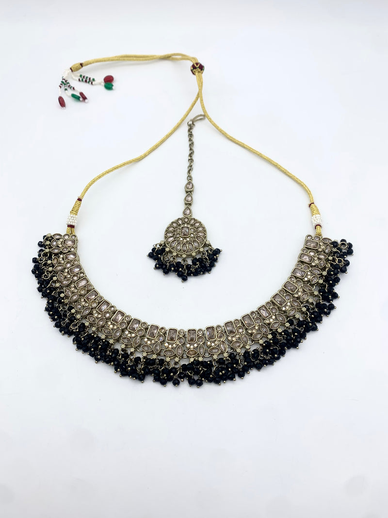 AM014 Gold and Black necklace set Polki