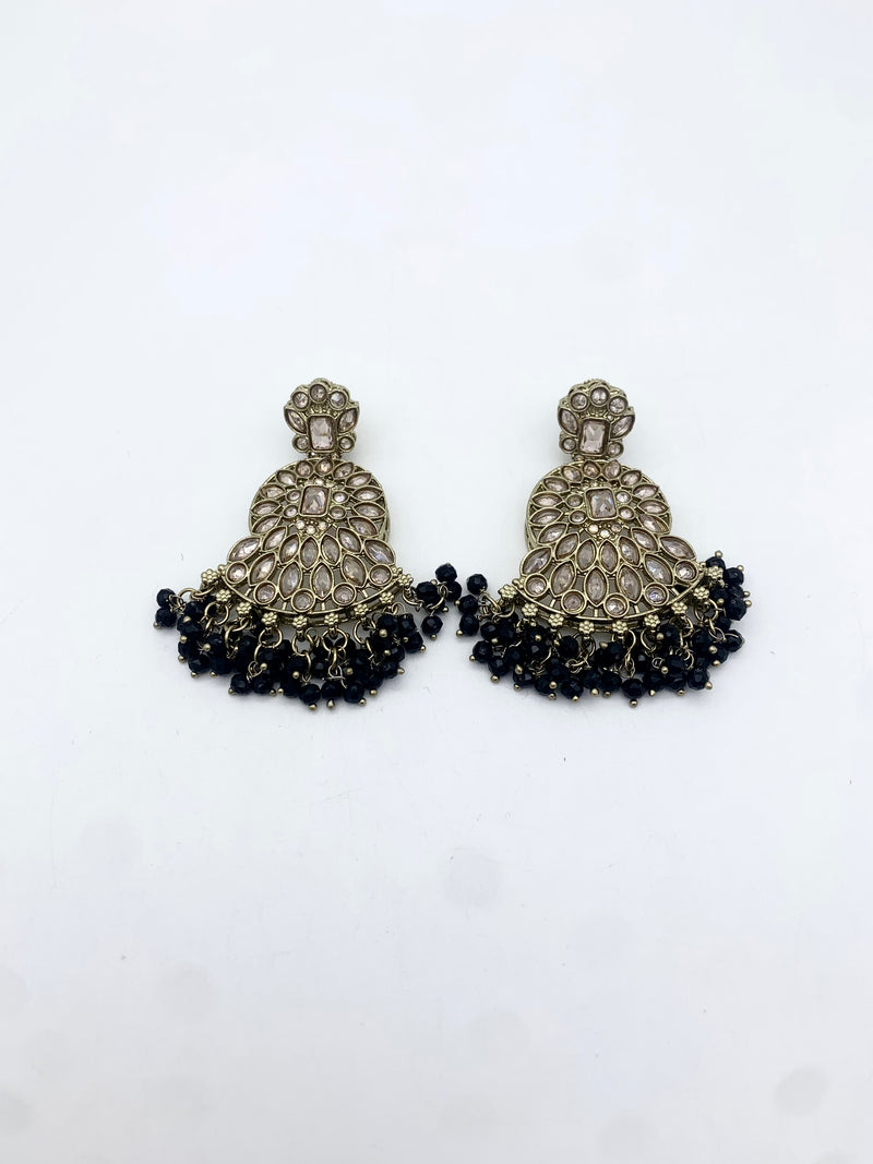 AM014 Gold and Black necklace set Polki