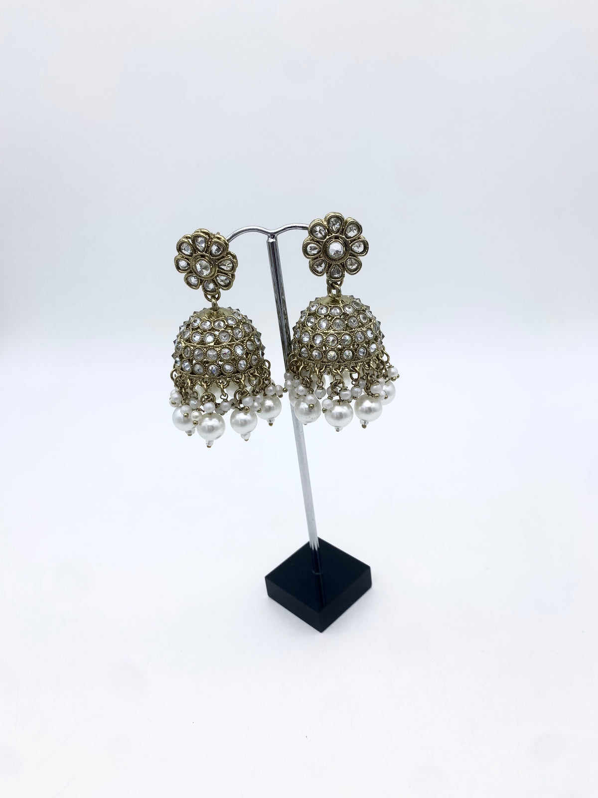 AM013 Gold and White Necklace set Polki