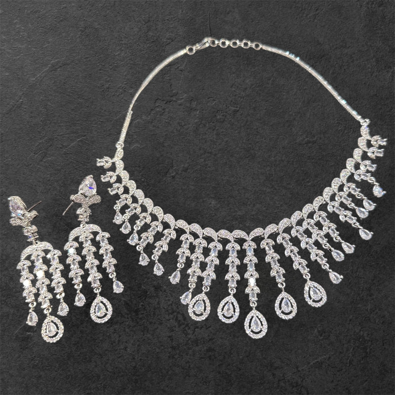 AN19 AD Silver colour necklace set