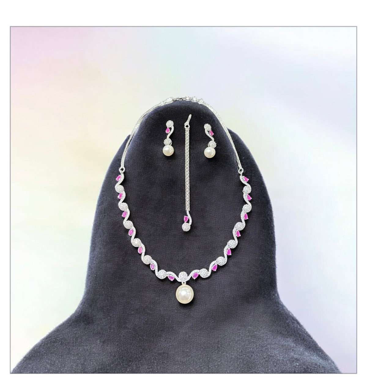 AN22 AD Ruby Pink and Silver necklace set