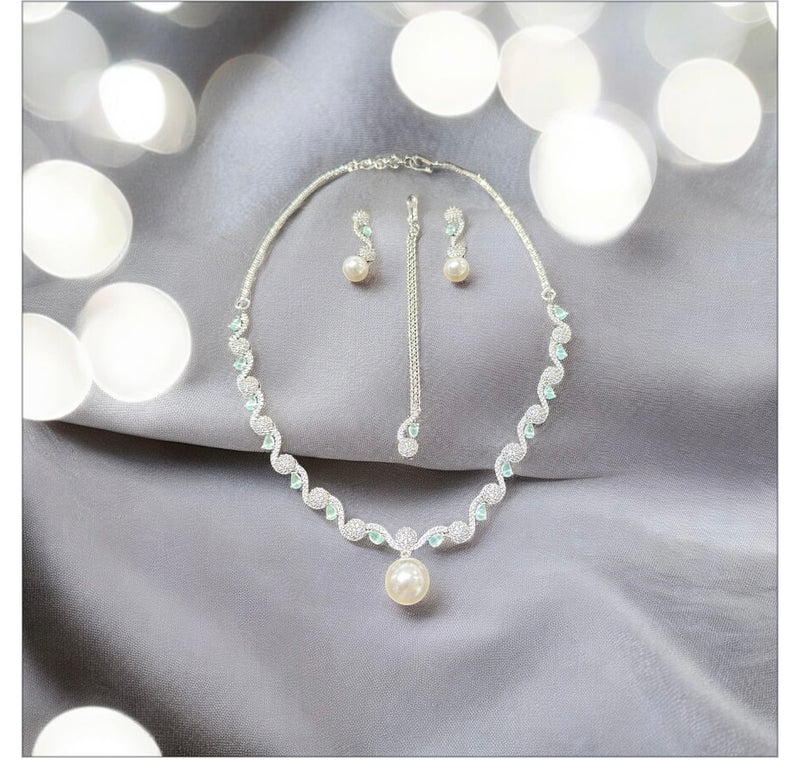 AN22 AD Mint and Silver necklace set