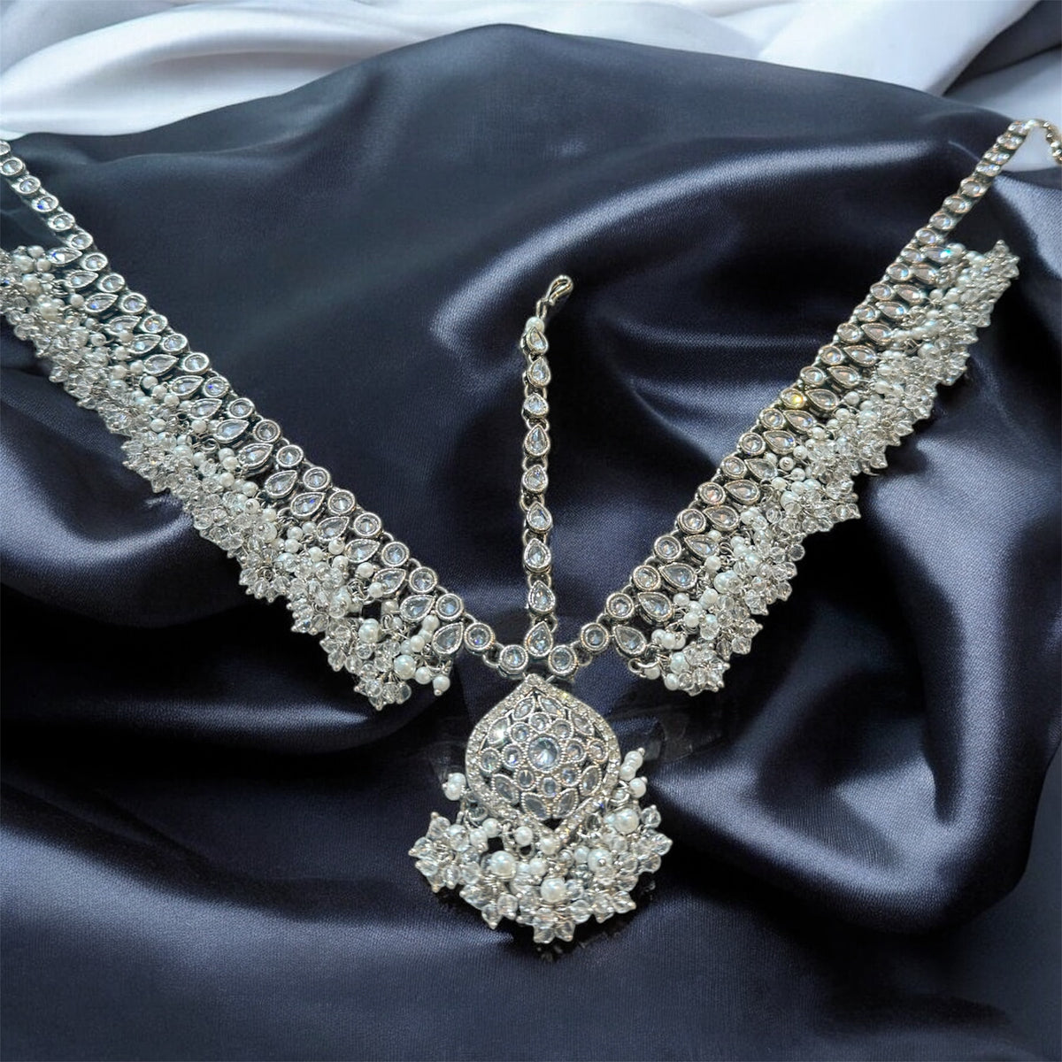 AN0848 silver polki matha patti