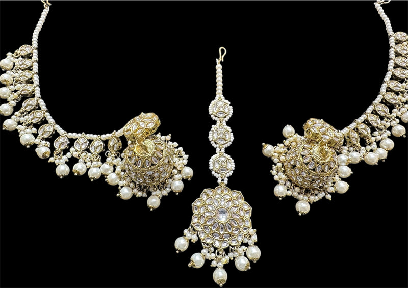 AN799 Antique Gold Kundan Choker Set