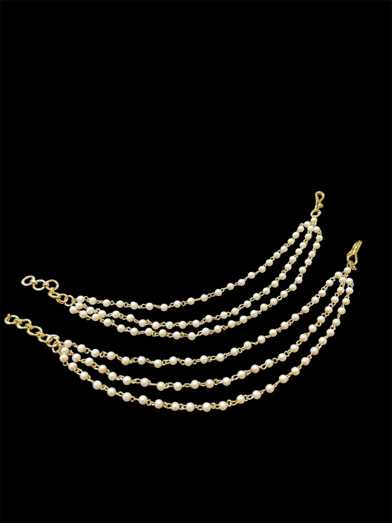 PA054 Pearls Three Line Pearls Sahara
