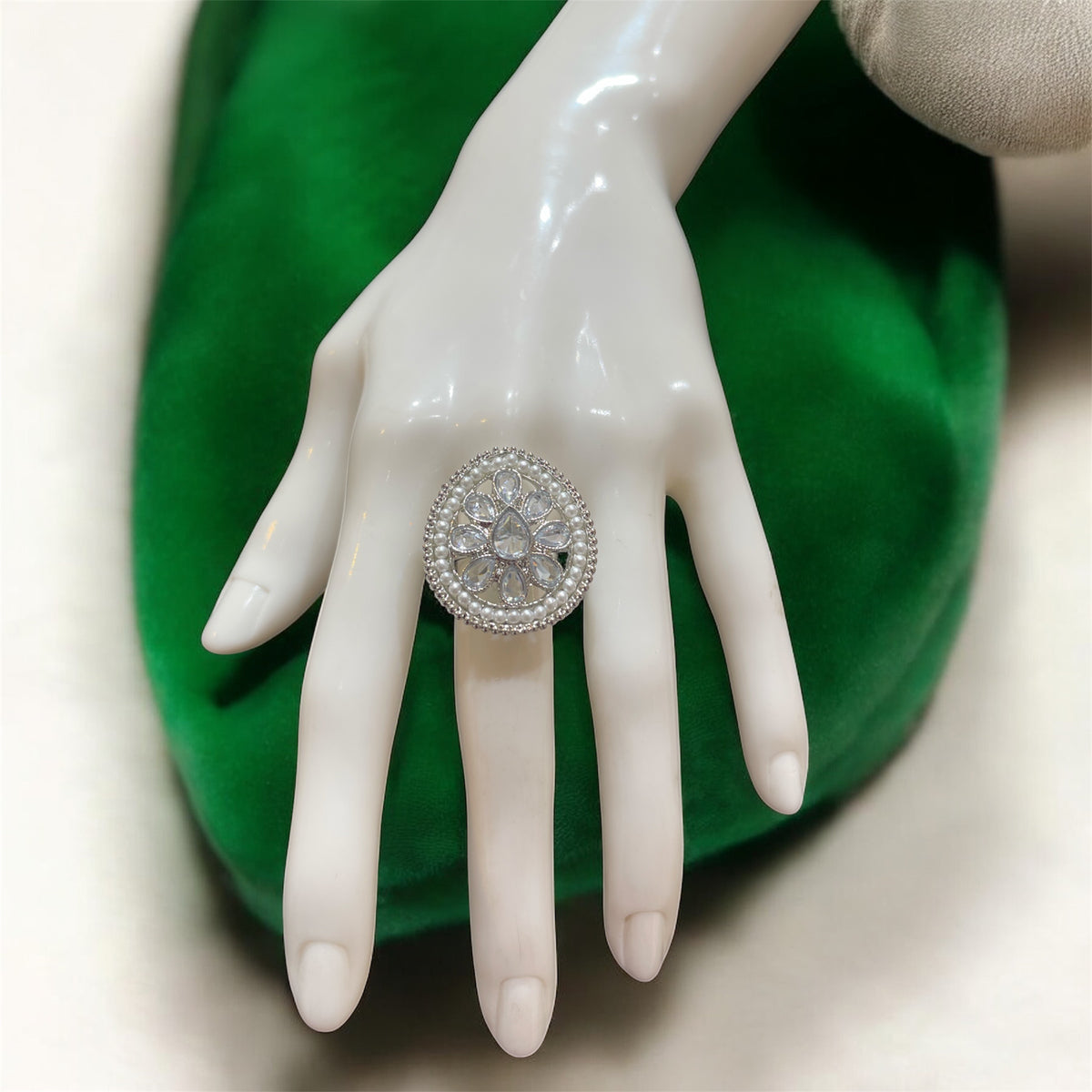 PA713 Silver Ring With Polki Stones