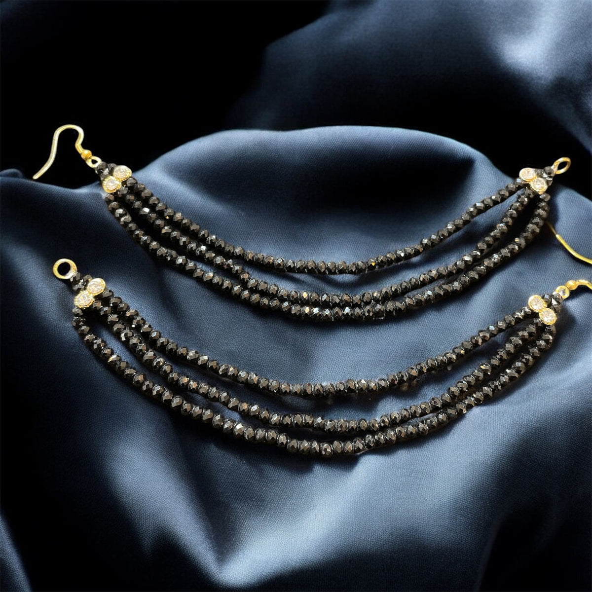 AN205 Three Line Black Crystal Sahara