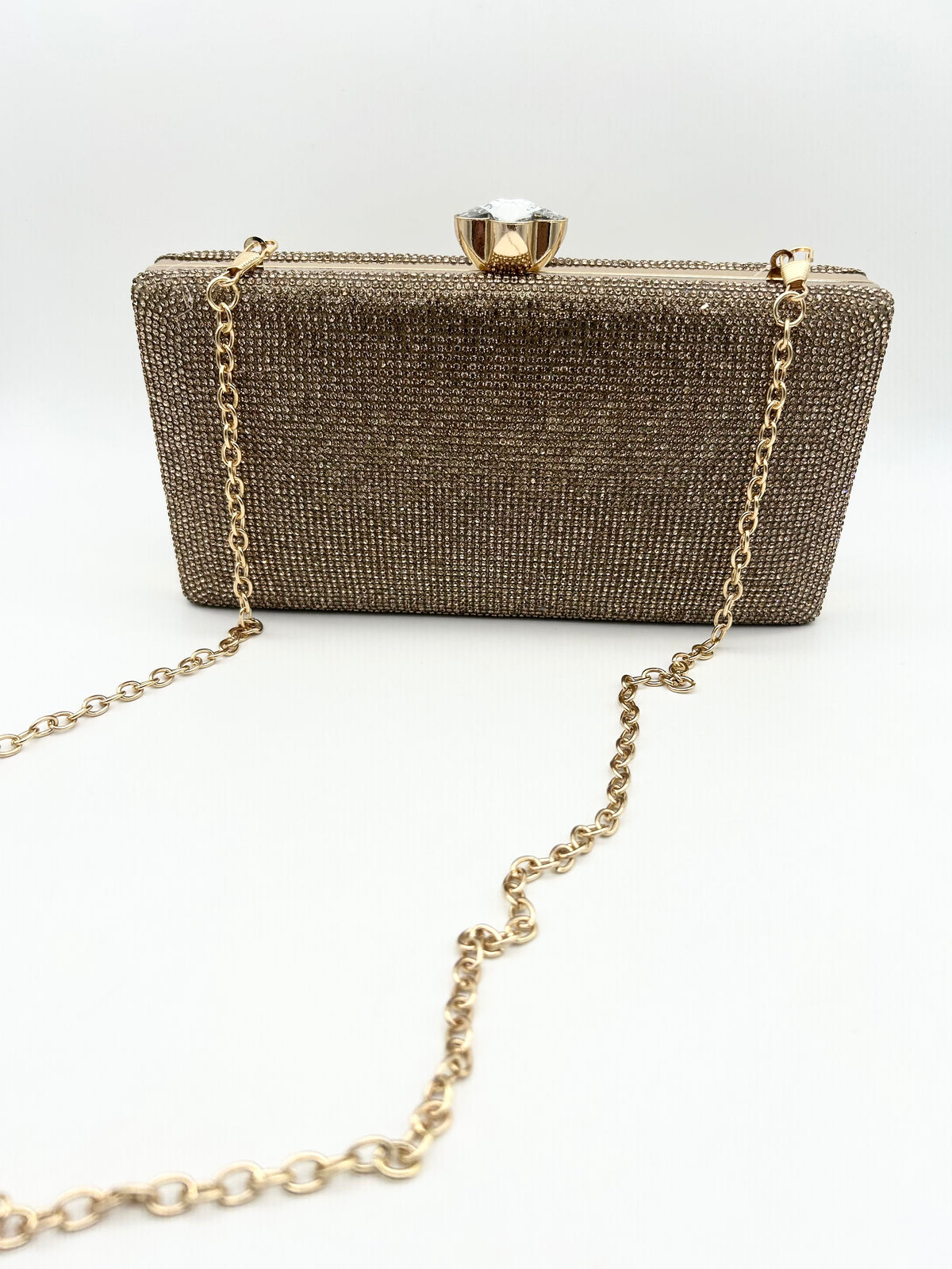 AM704 Gold clutch bag