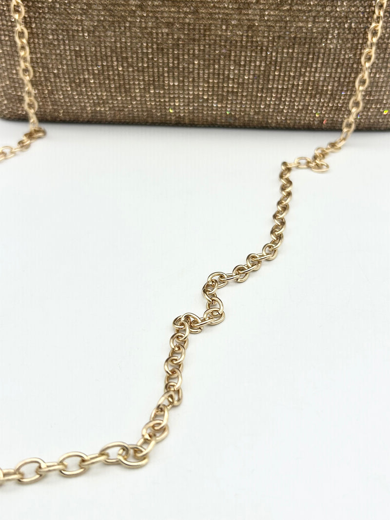 AM704 Gold clutch bag