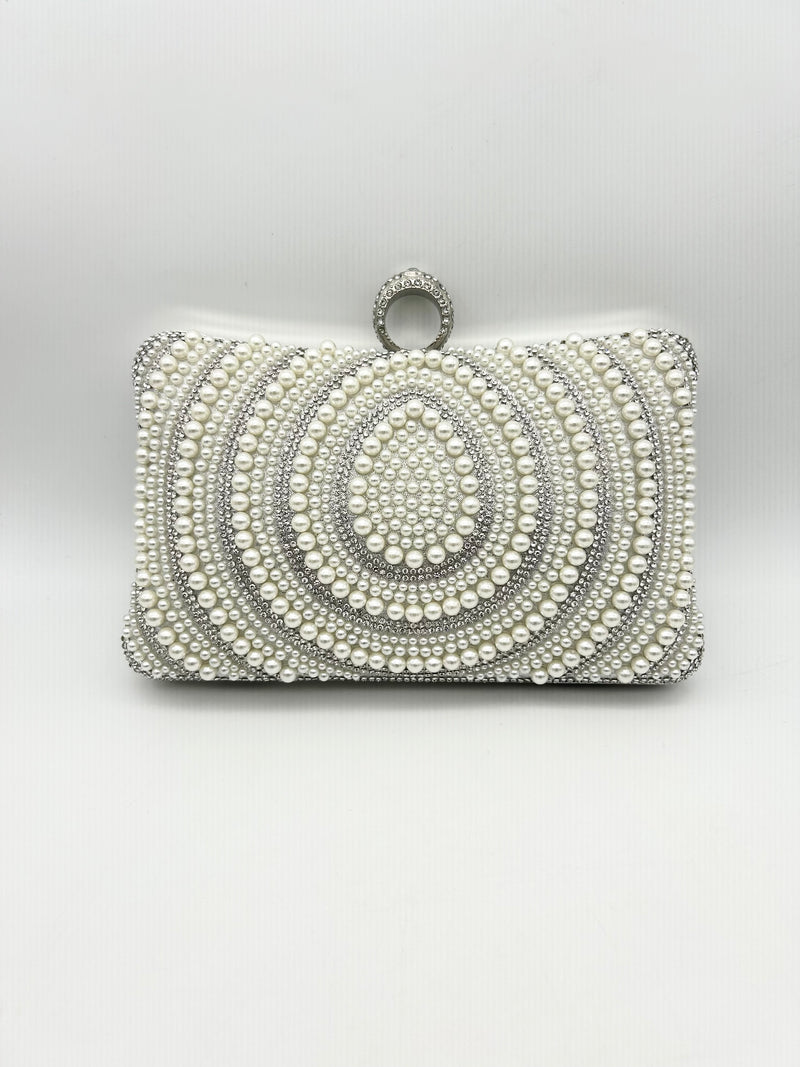 AM705 White Clutch bag