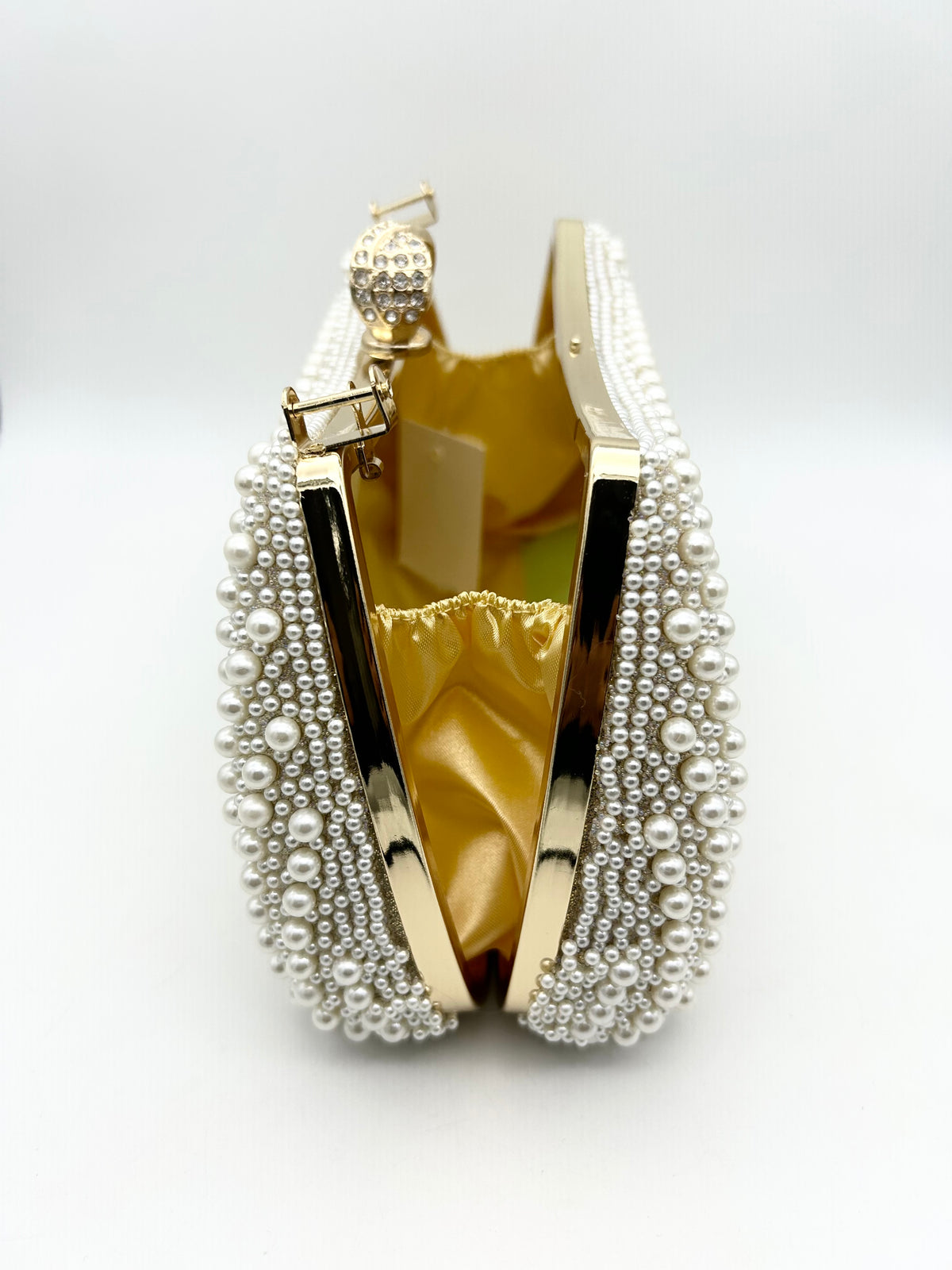 AM706 Gold Clutch bag