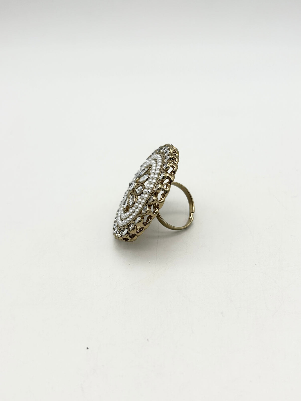 AM 800 Gold and White adjustable ring polki