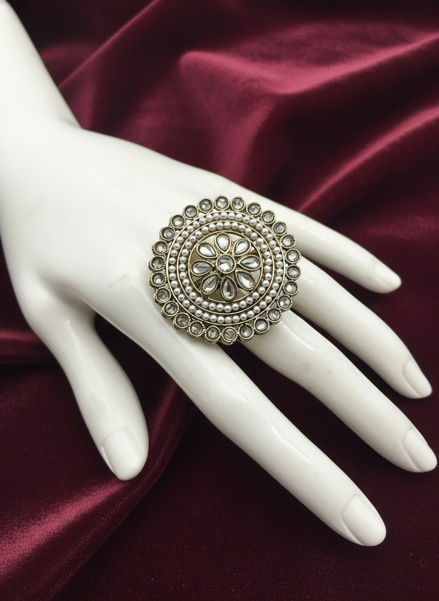 AM 800 Gold and White adjustable ring polki