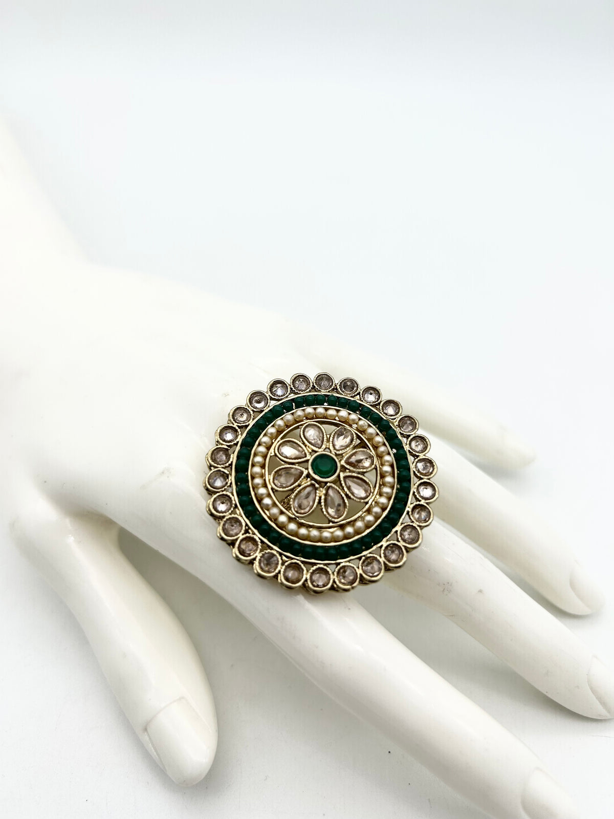 AM800 Gold and green adjustayring polki
