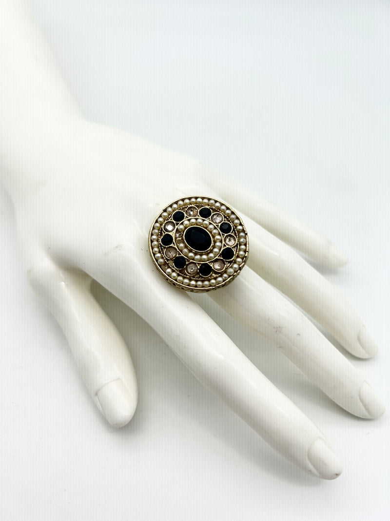 AM804 Gold and Black adjustable ring polki
