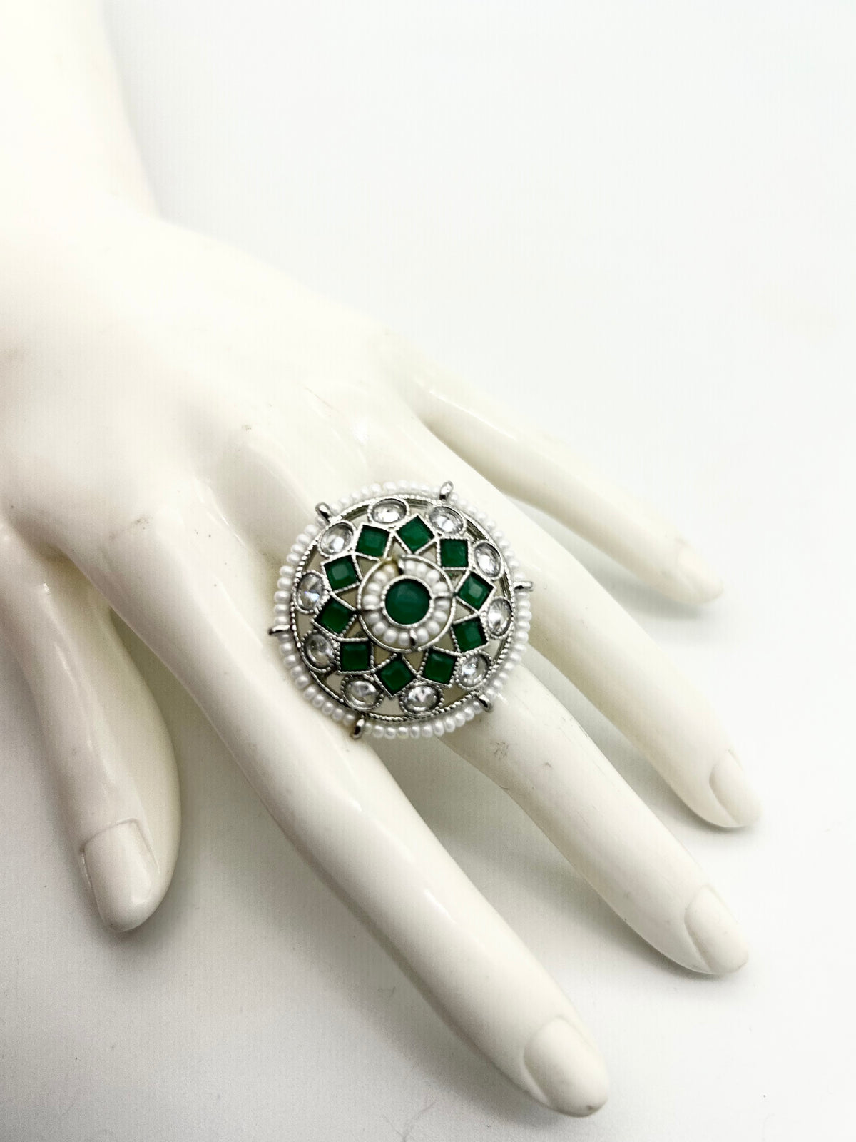 AM801 Silver and Green adjustable ring polki