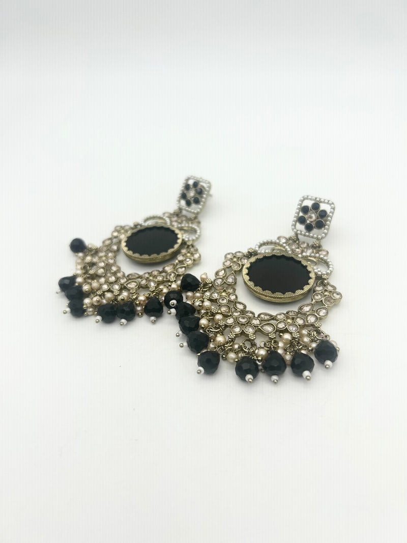 AM022 Gold and Black Earrings polki