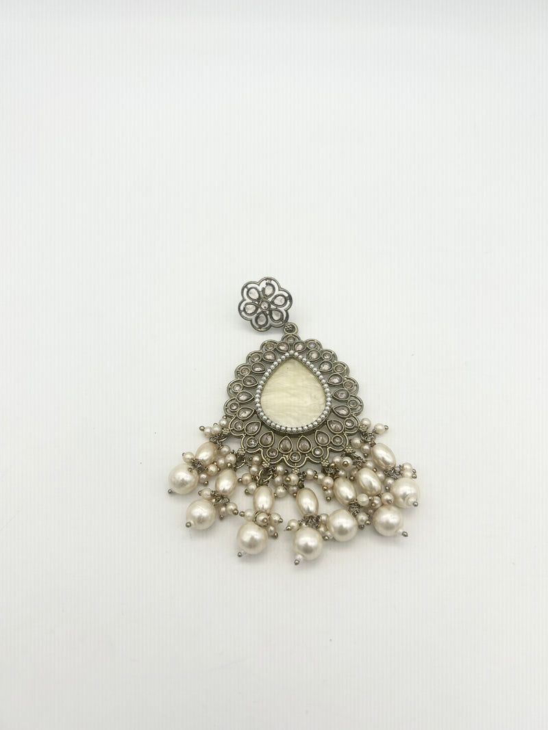 AM021 Gold earrings polki