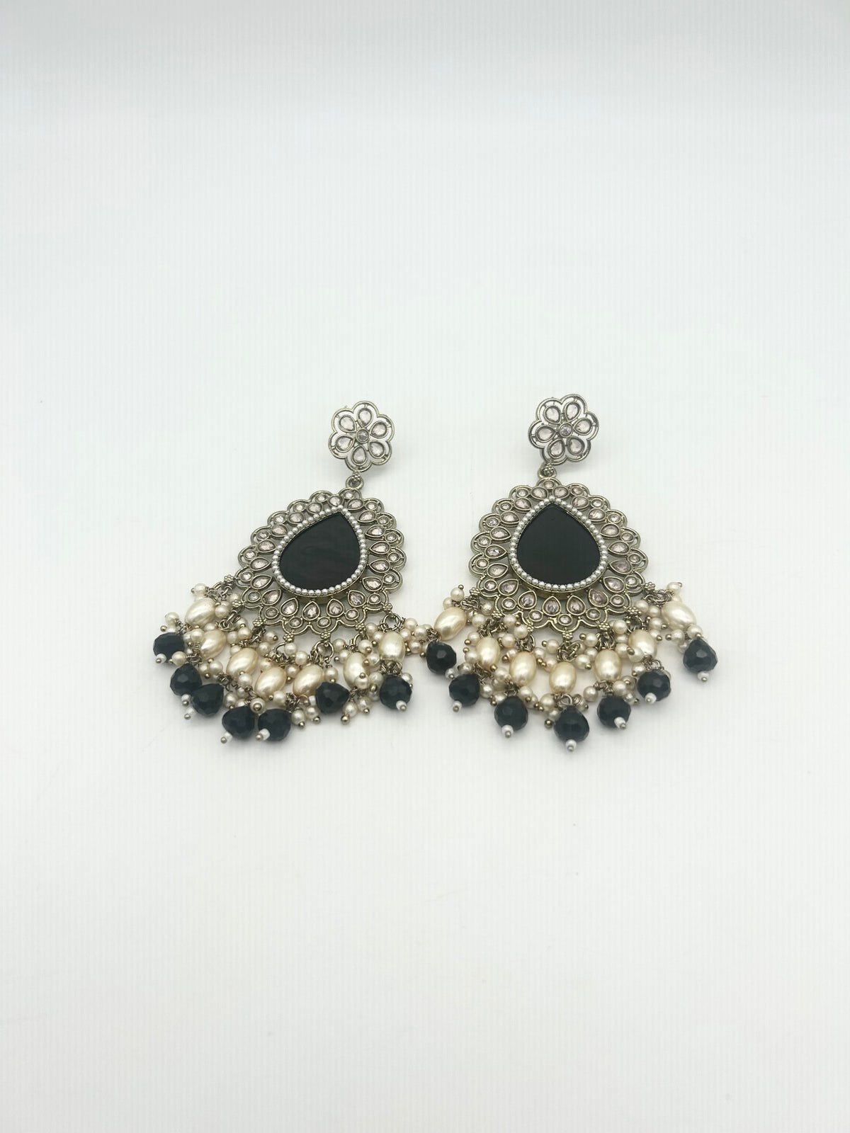 AM021 Gold and Black Earrings polki