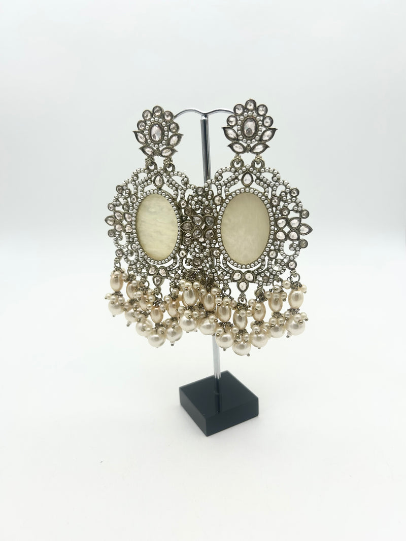 AM020 Gold earring polki