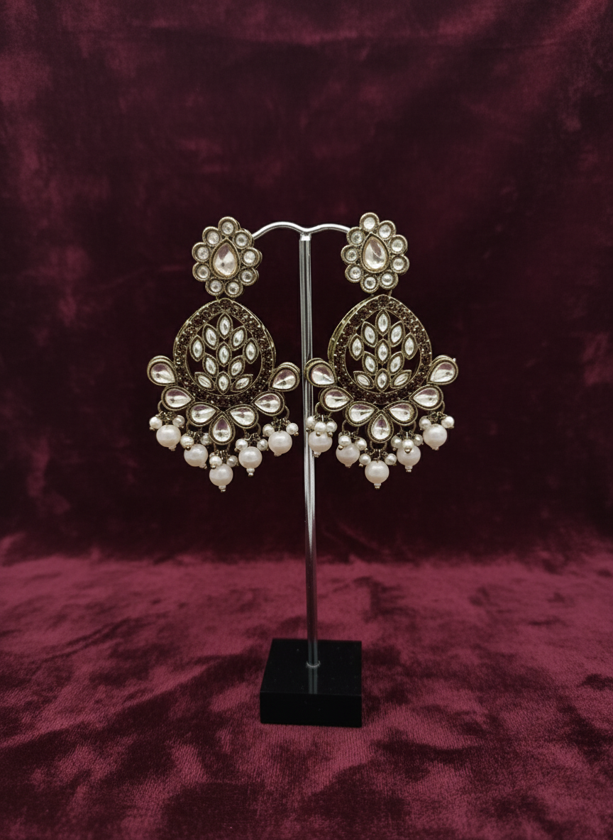 AM025 Gold and Peach Earrings polki