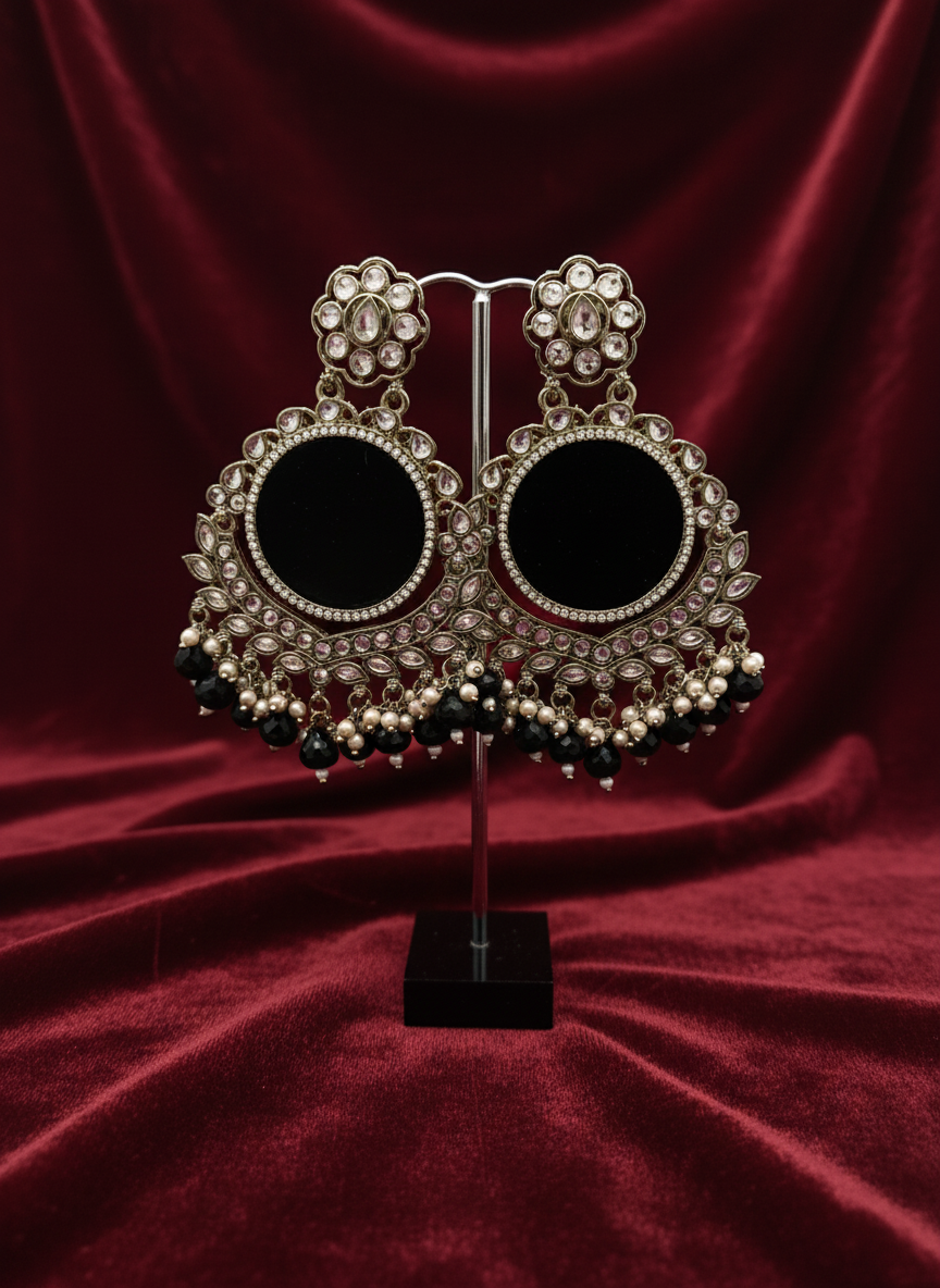 AM023 Gold and Black earrings