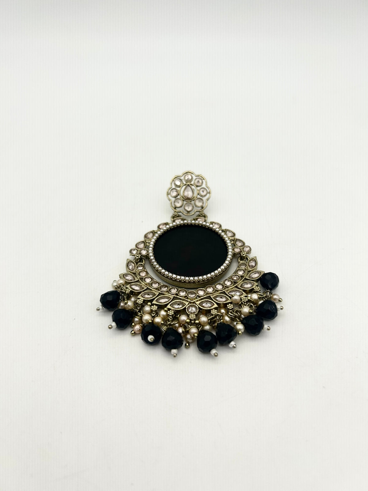 AM023 Gold and Black earrings