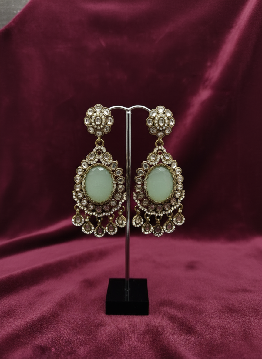 AM024 Gold and Mint earrings polki